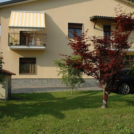 B&B Villa Carolina Vaprio d'Adda Екстер'єр фото