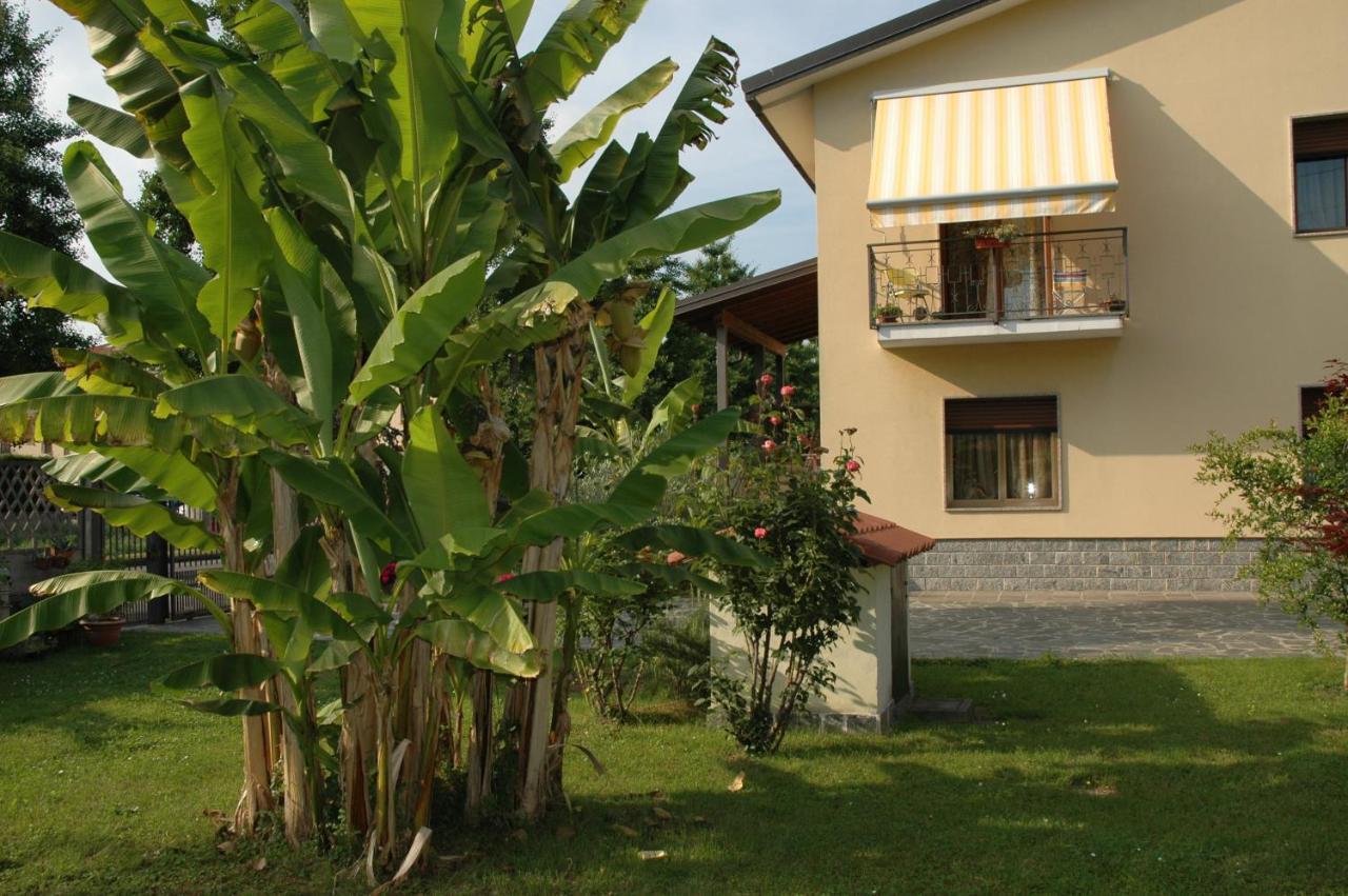 B&B Villa Carolina Vaprio d'Adda Екстер'єр фото